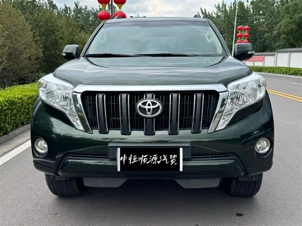 Toyota Prado 2015 — фото 2