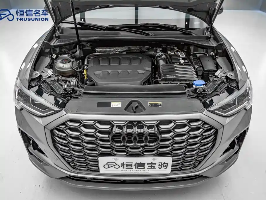 Audi Q3 Sportback 2024 — фото 21