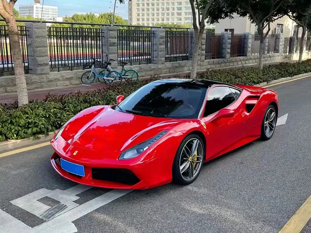 Ferrari 488 2016 — фото 1