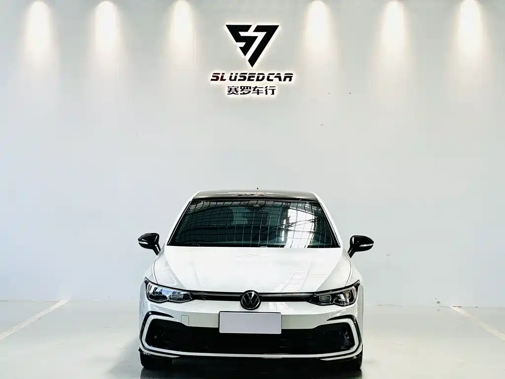 Volkswagen Golf 2022