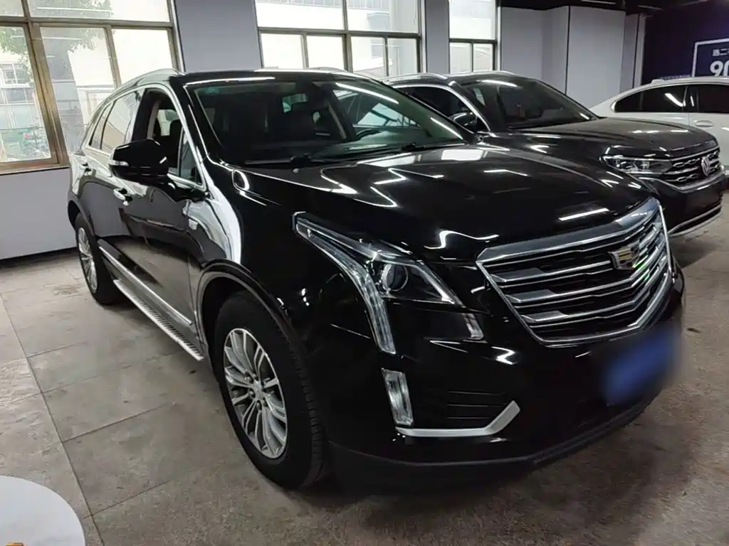 Cadillac XT5 2017 — фото 4