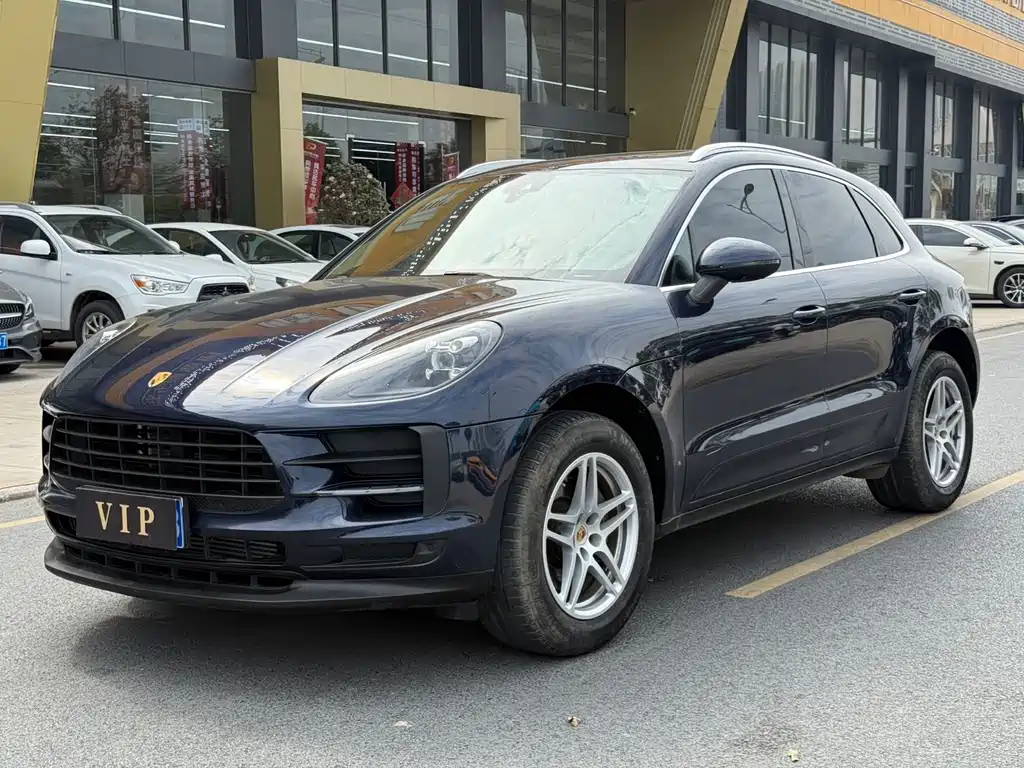 Porsche Macan 2021 — фото 1