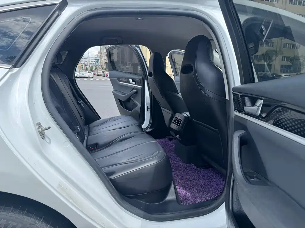 BYD Qin PLUS 2023 — фото 10
