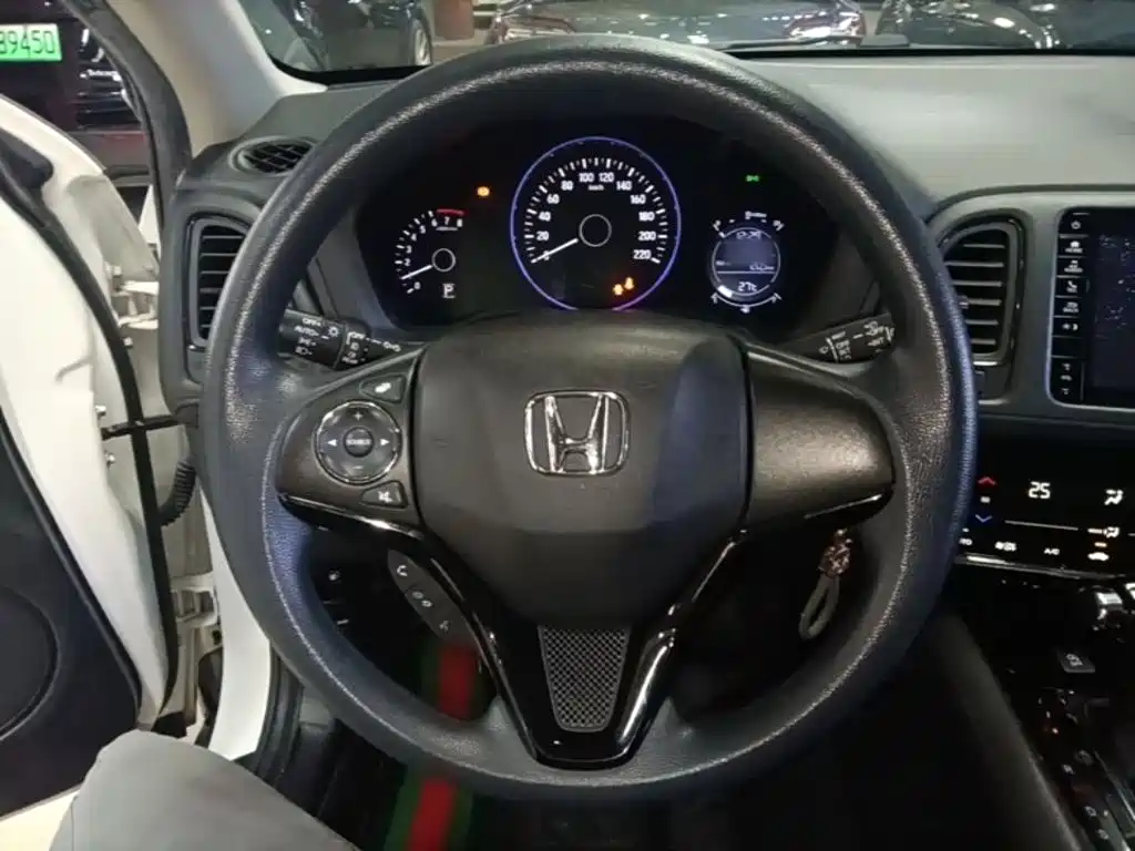 Honda Vezel 2021 — фото 11