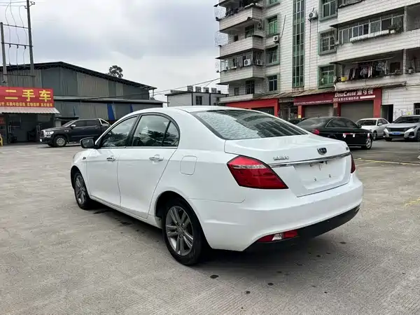 Geely Emgrand 2017
