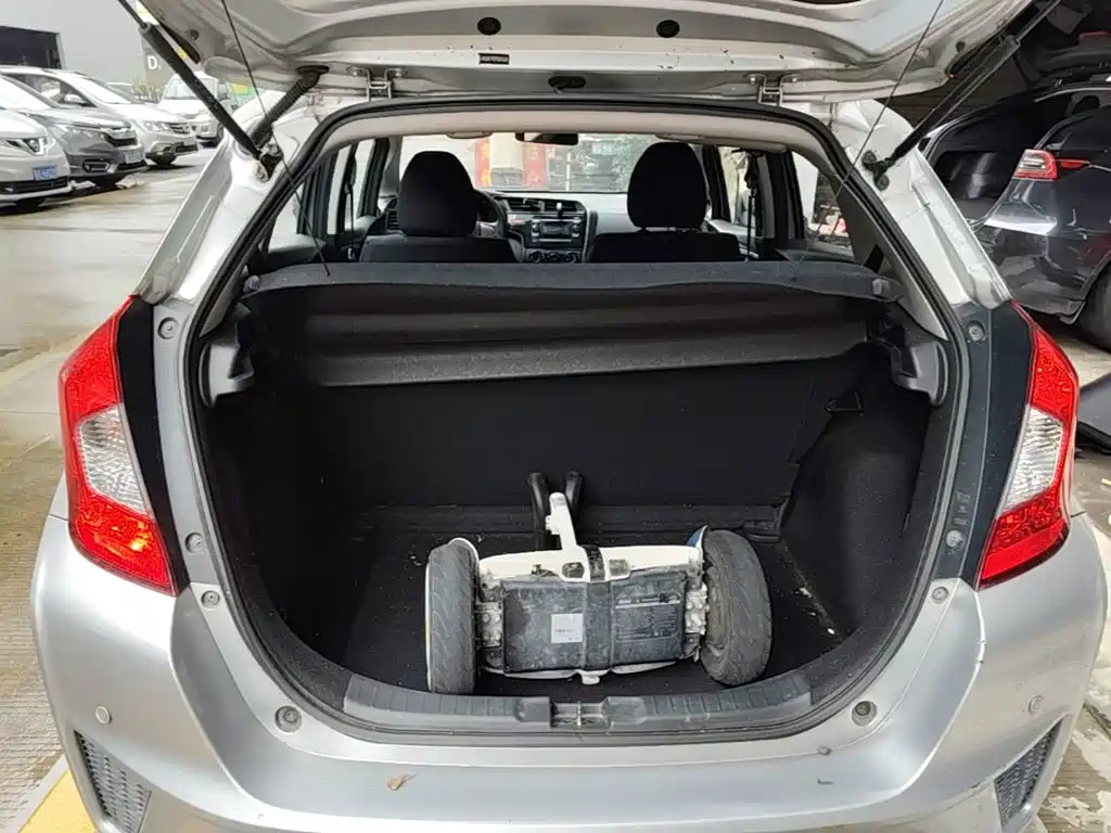 Honda Fit 2014 — фото 19