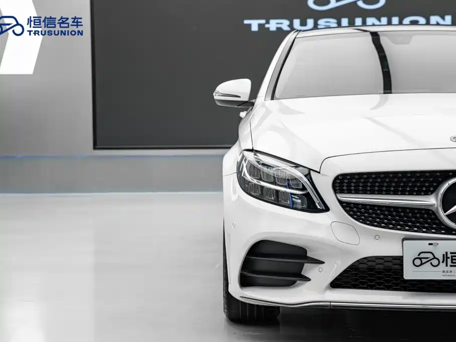 Mercedes-Benz C-Class 2021 — фото 8