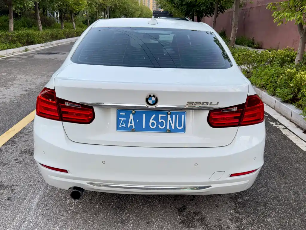 BMW 3 Series 2015 — фото 15
