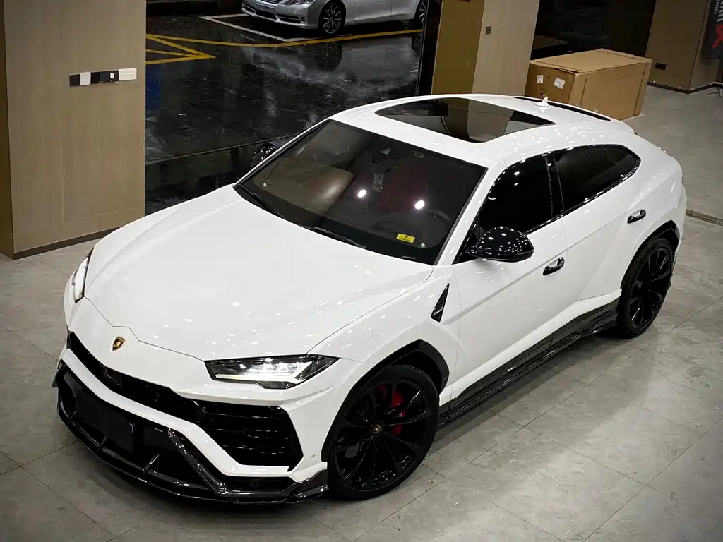 Lamborghini Urus 2020 — фото 5