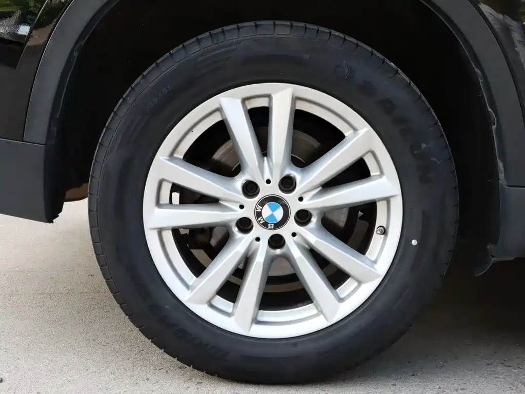 BMW X5 2016 — фото 9