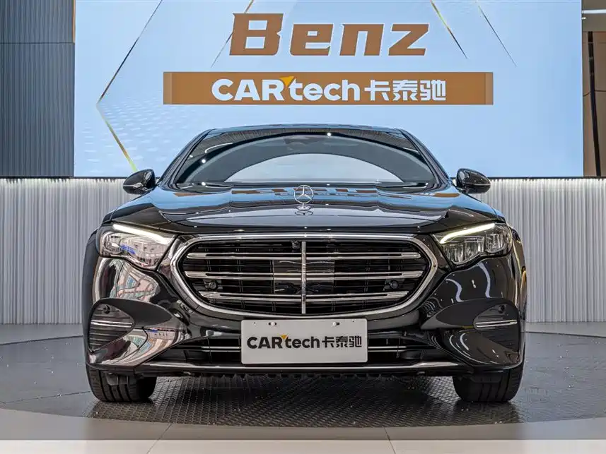 Mercedes-Benz E-Class 2025 — фото 2