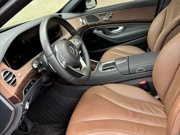 Mercedes-Benz S-Class 2020