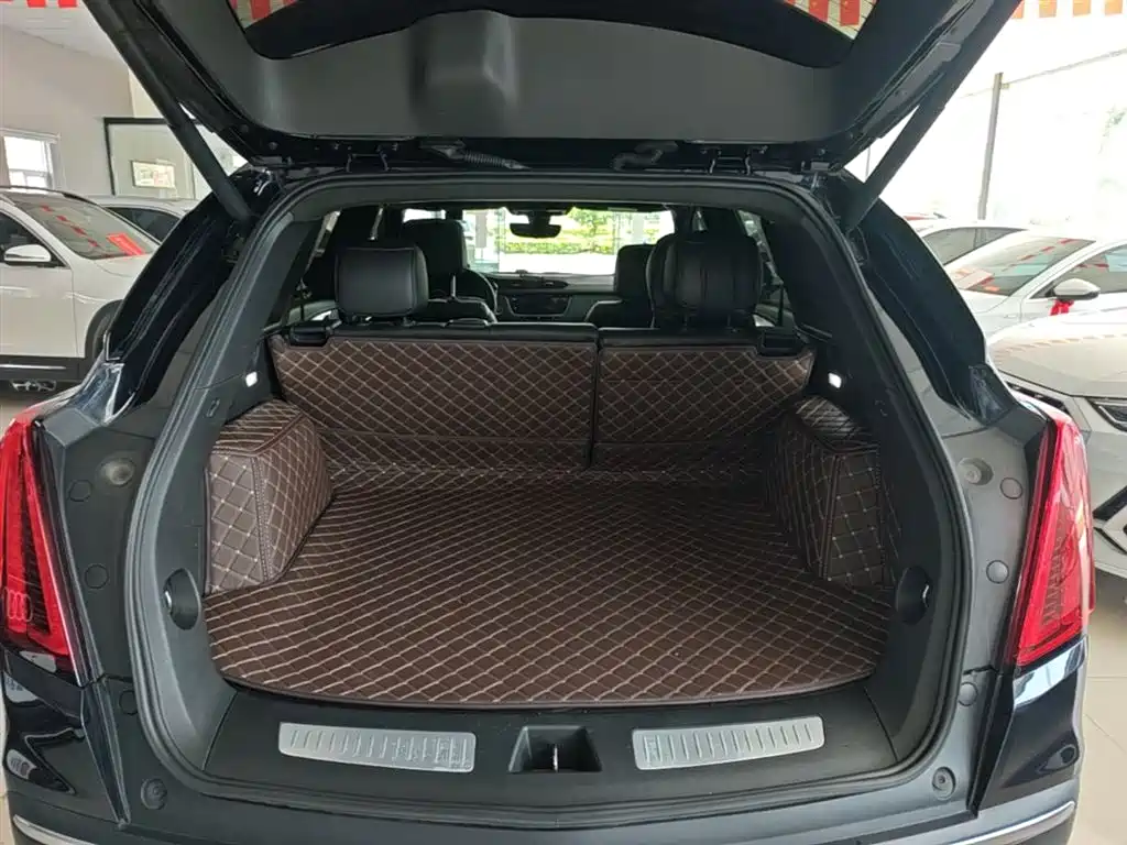 Cadillac XT5 2020 — фото 19
