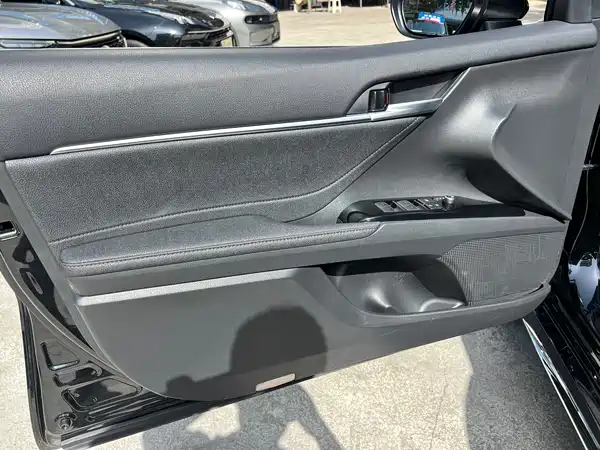 Toyota Camry 2023