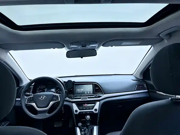 Hyundai Celesta 2018
