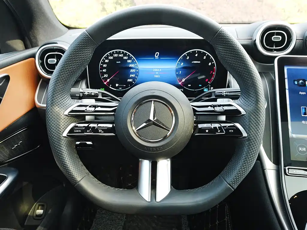 Mercedes-Benz GLC 2023 — фото 17