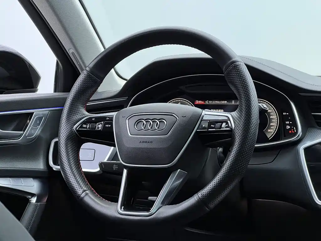 Audi A6 2021 — фото 13