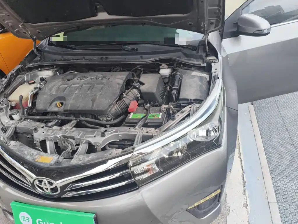 Toyota Corolla 2015 — фото 23