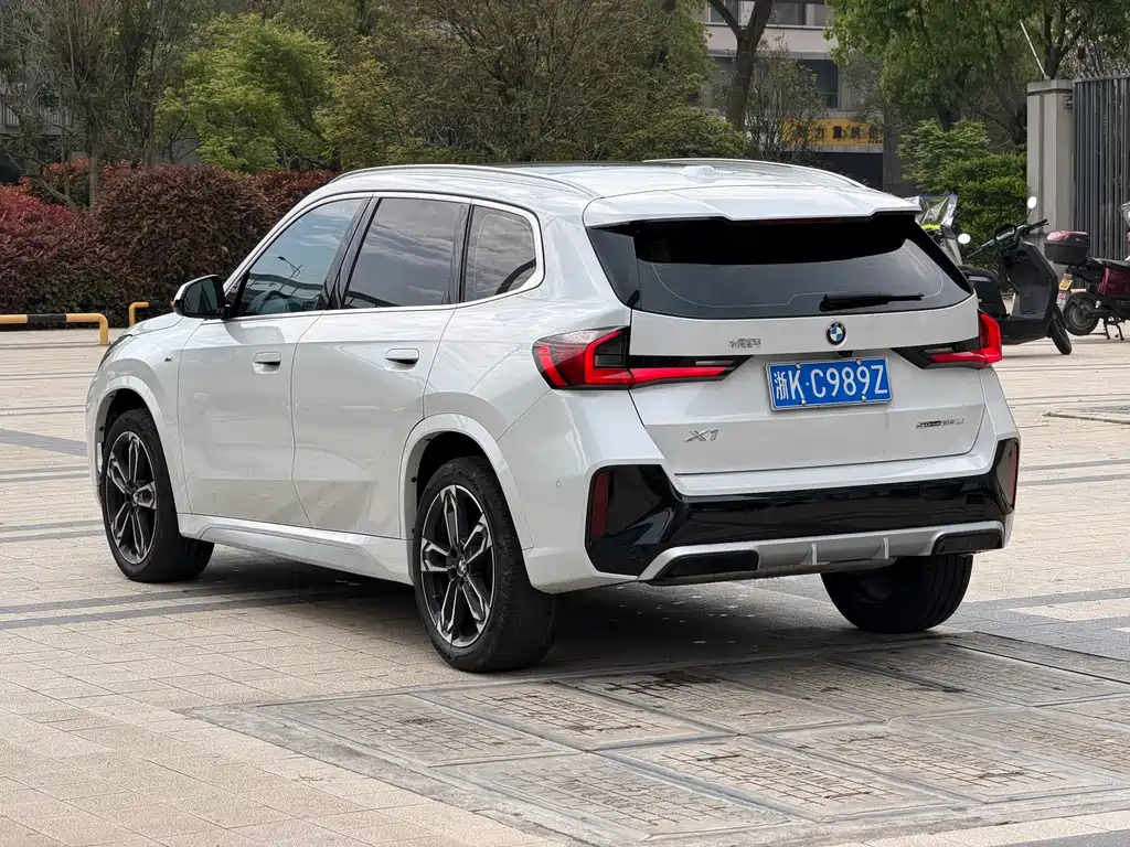 BMW X1 2024 — фото 8