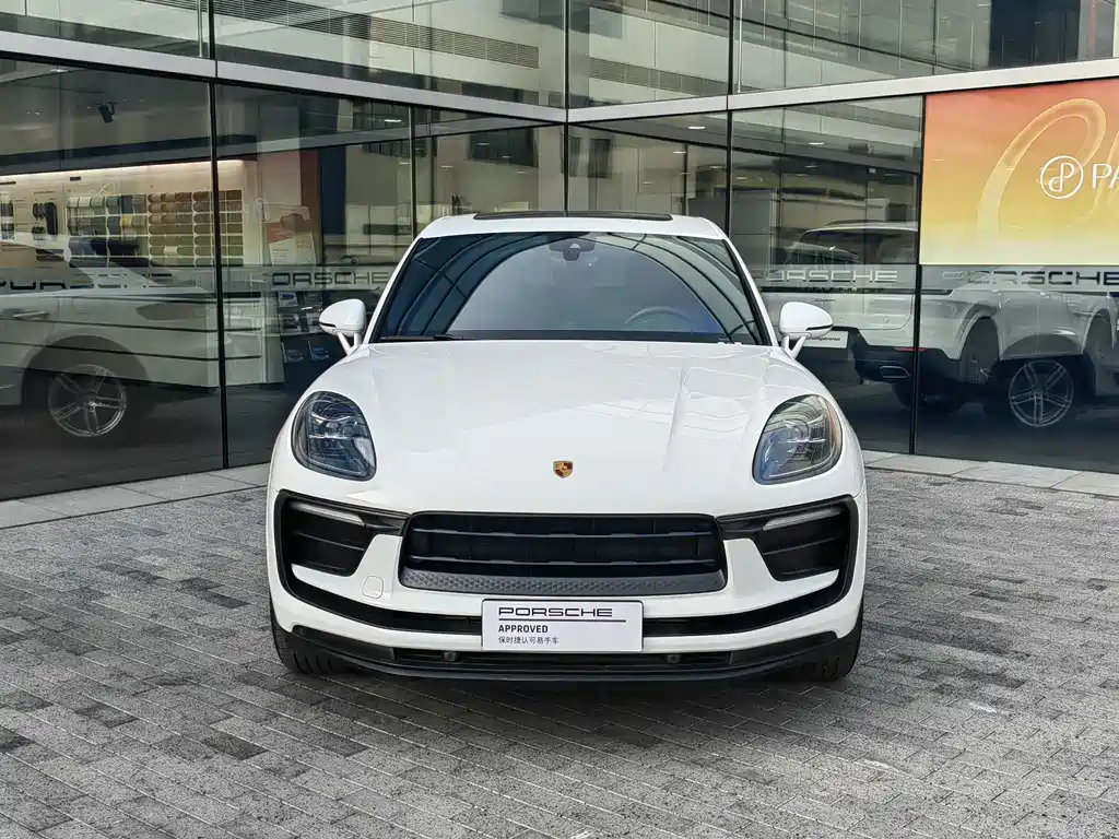 Porsche Macan 2023 — фото 2