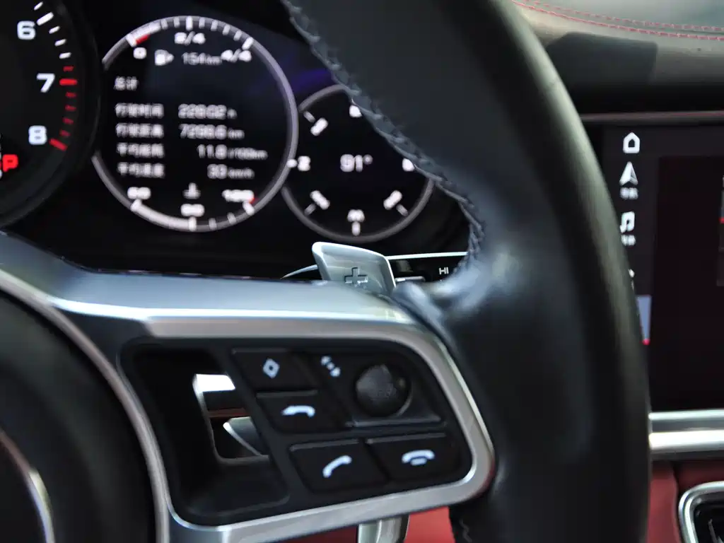 Porsche Panamera 2020 — фото 9