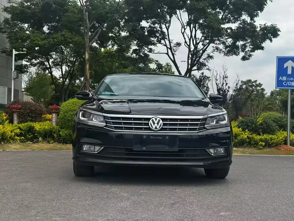 Volkswagen Passat 2016 — фото 2
