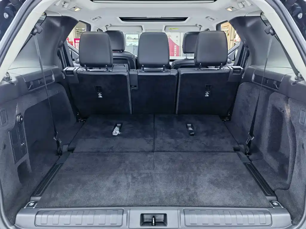 Land Rover Discovery 2019 — фото 14