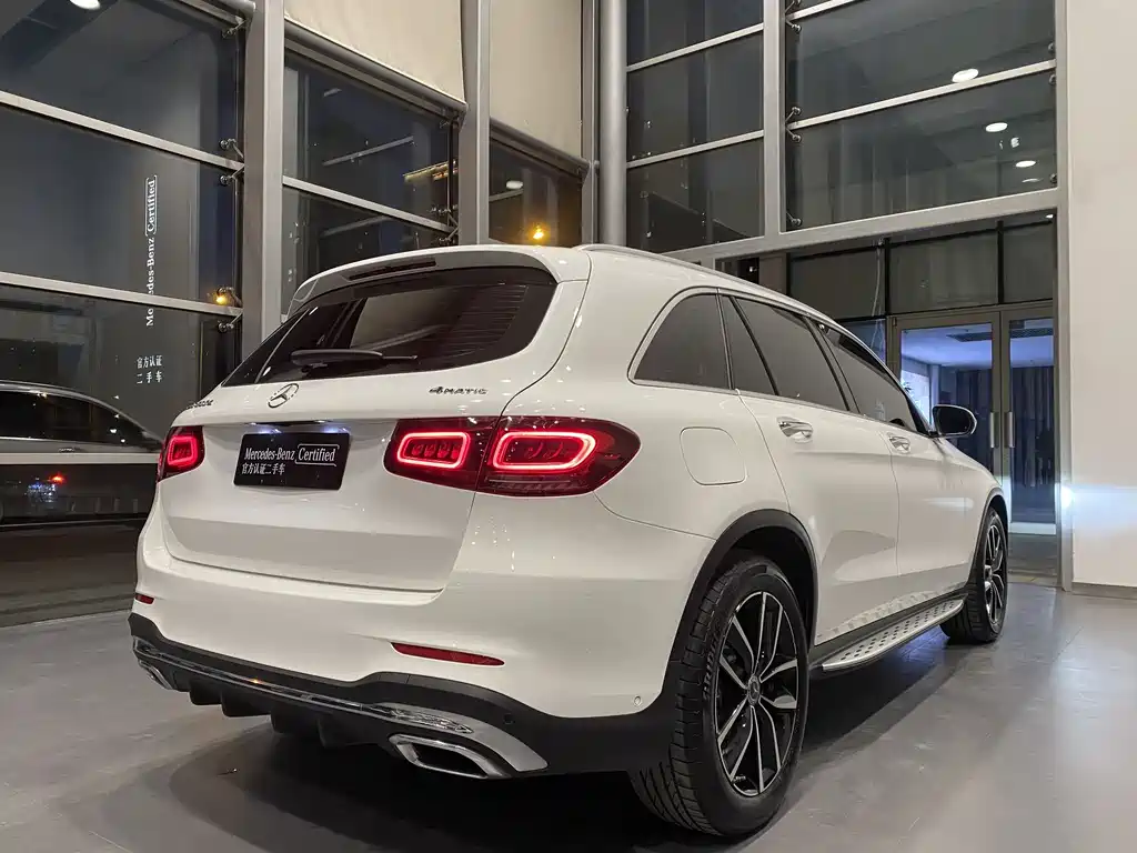 Mercedes-Benz GLC 2020 — фото 18