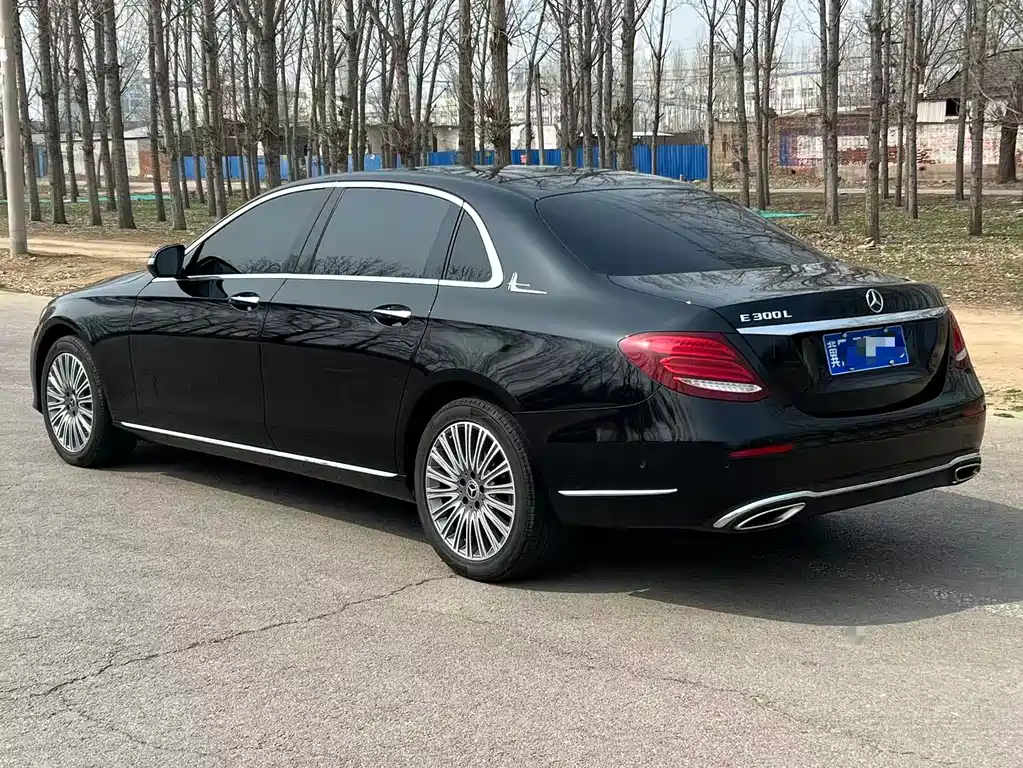 Mercedes-Benz E-Class 2020 — фото 4