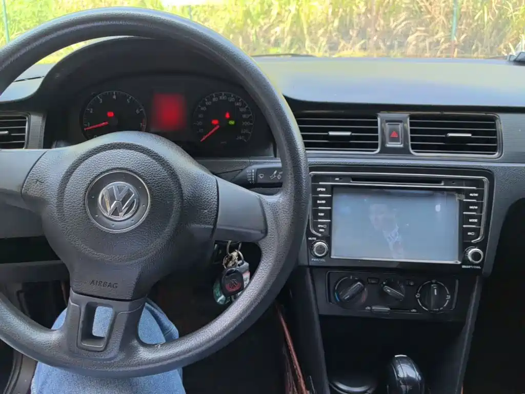 Volkswagen Santana 2013