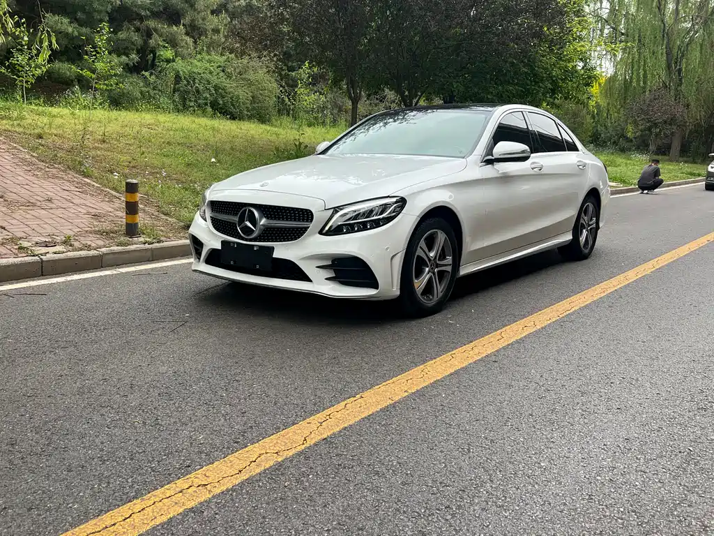 Mercedes-Benz C-Class 2020 — фото 1