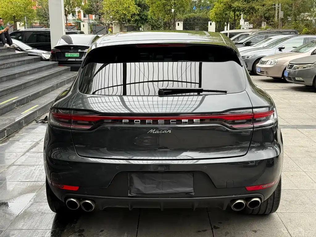 Porsche Macan 2020 — фото 7