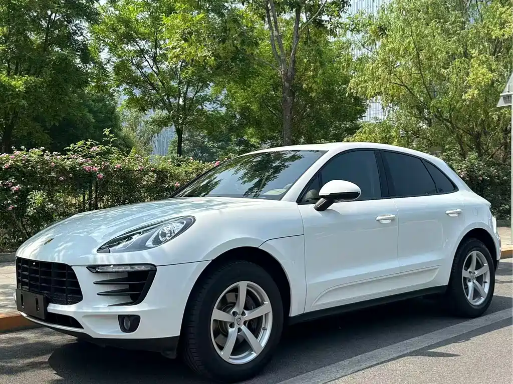 Porsche Macan 2016 — фото 1