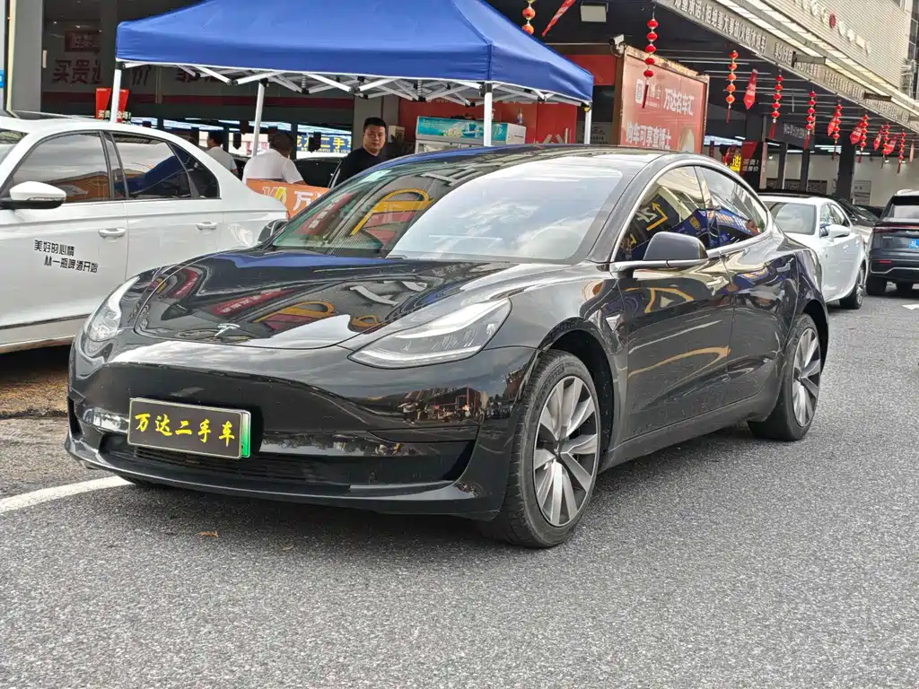 Tesla Model 3 2020 — фото 1