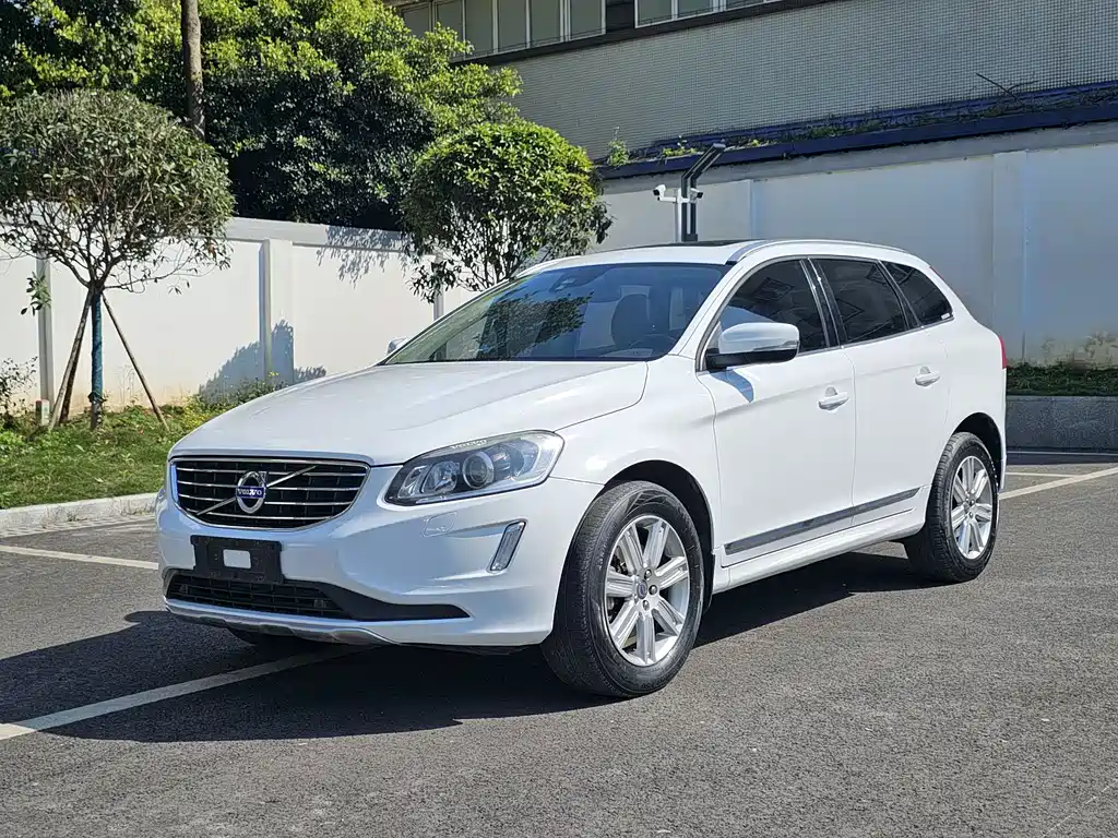 Volvo XC60 2015 — фото 3