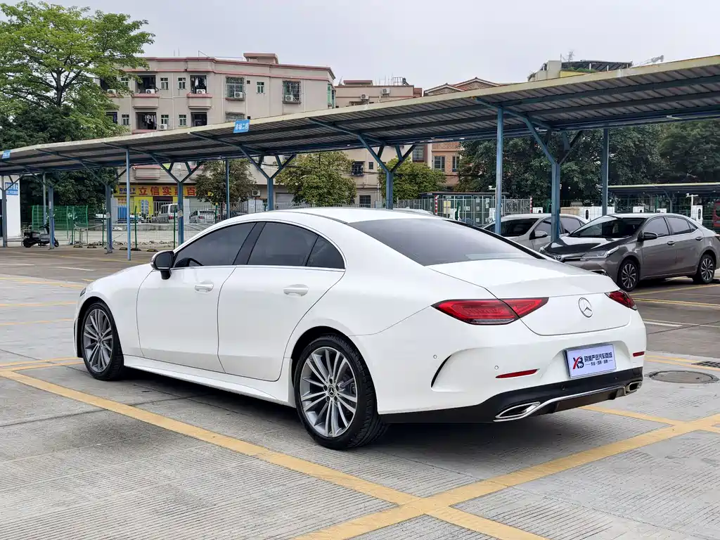Mercedes-Benz CLS 2022 — фото 4