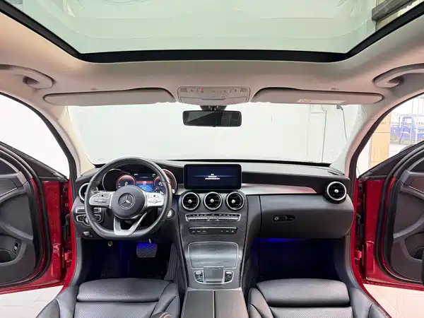 Mercedes-Benz C-Class 2021