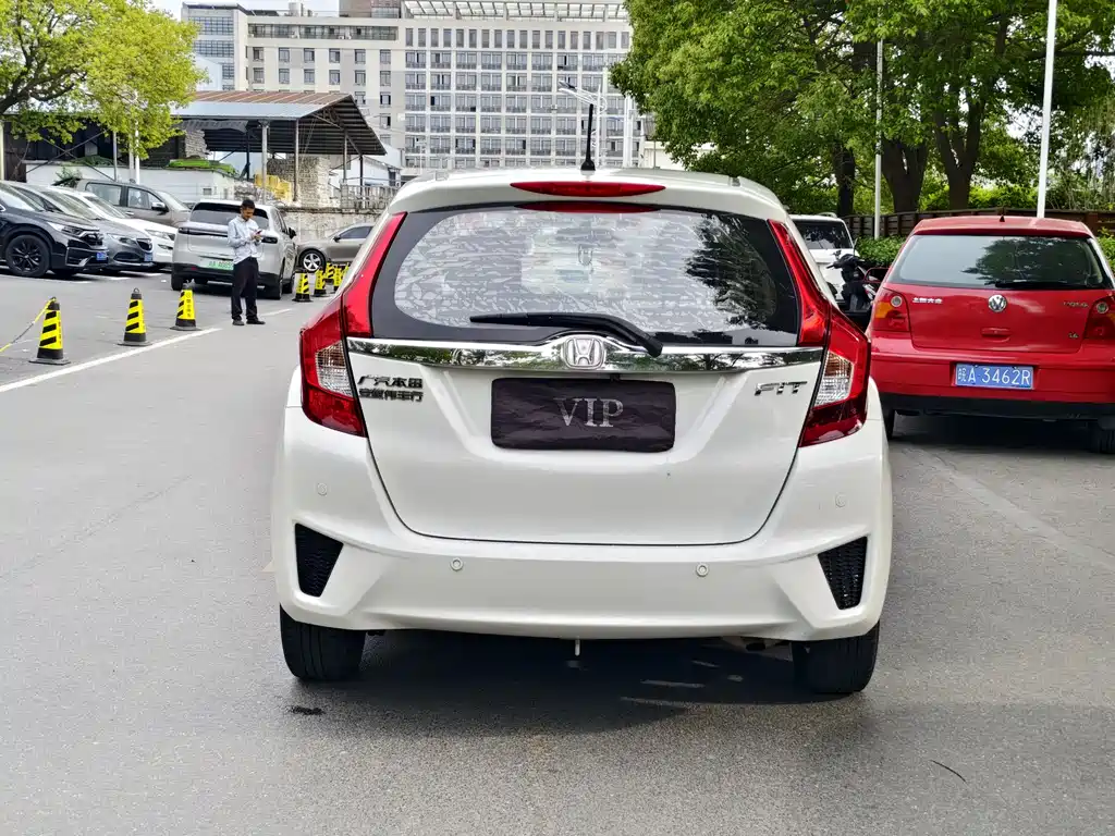Honda Fit 2017 — фото 4