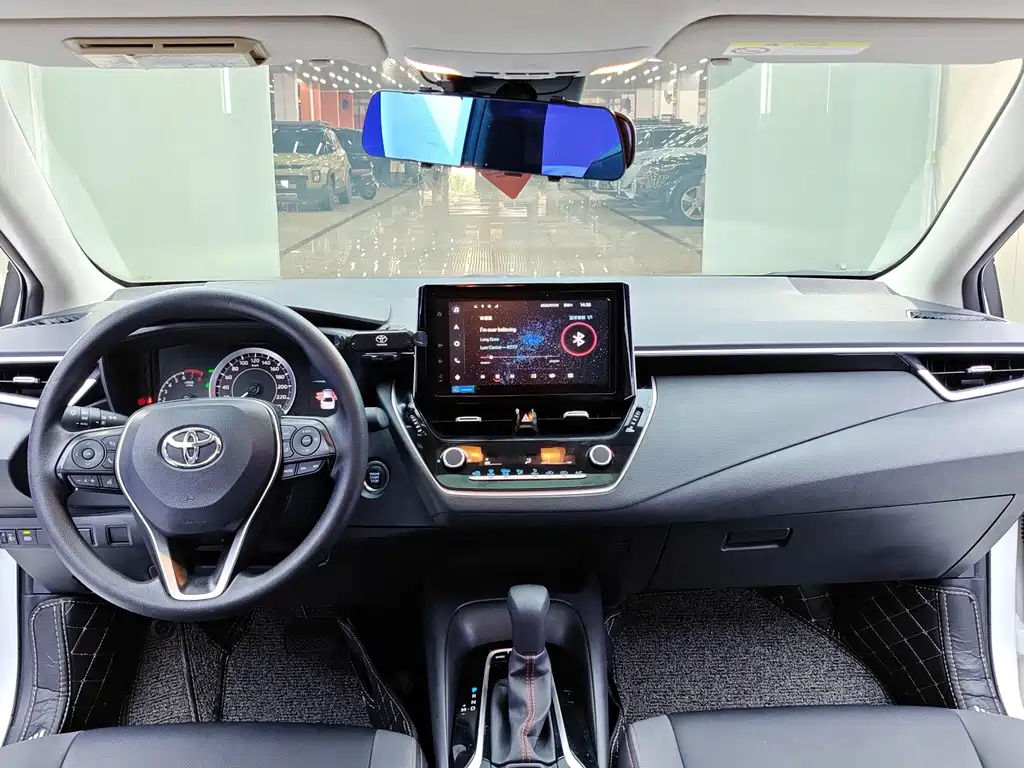 Toyota Corolla 2022 — фото 12