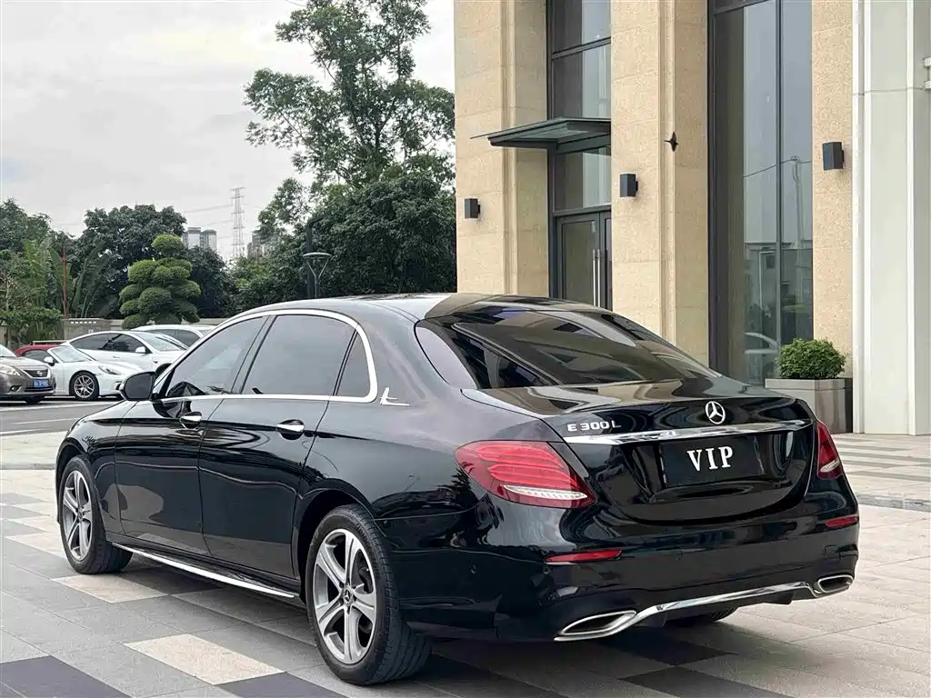 Mercedes-Benz E-Class 2020 — фото 8