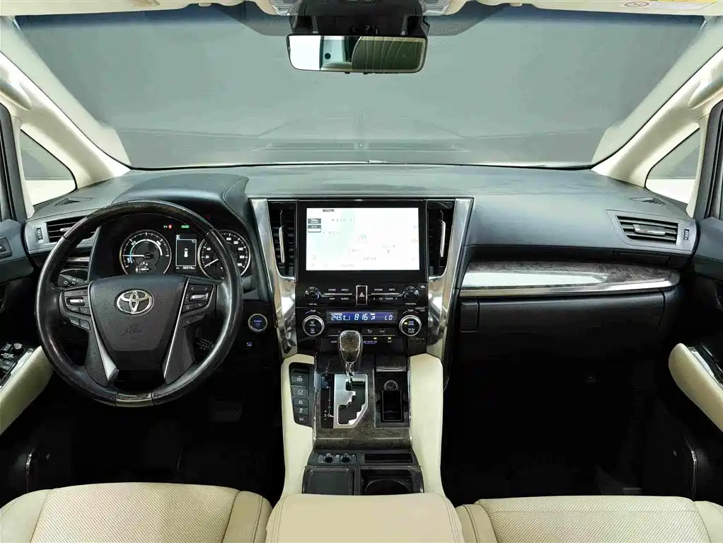 Toyota Alphard 2021 — фото 6
