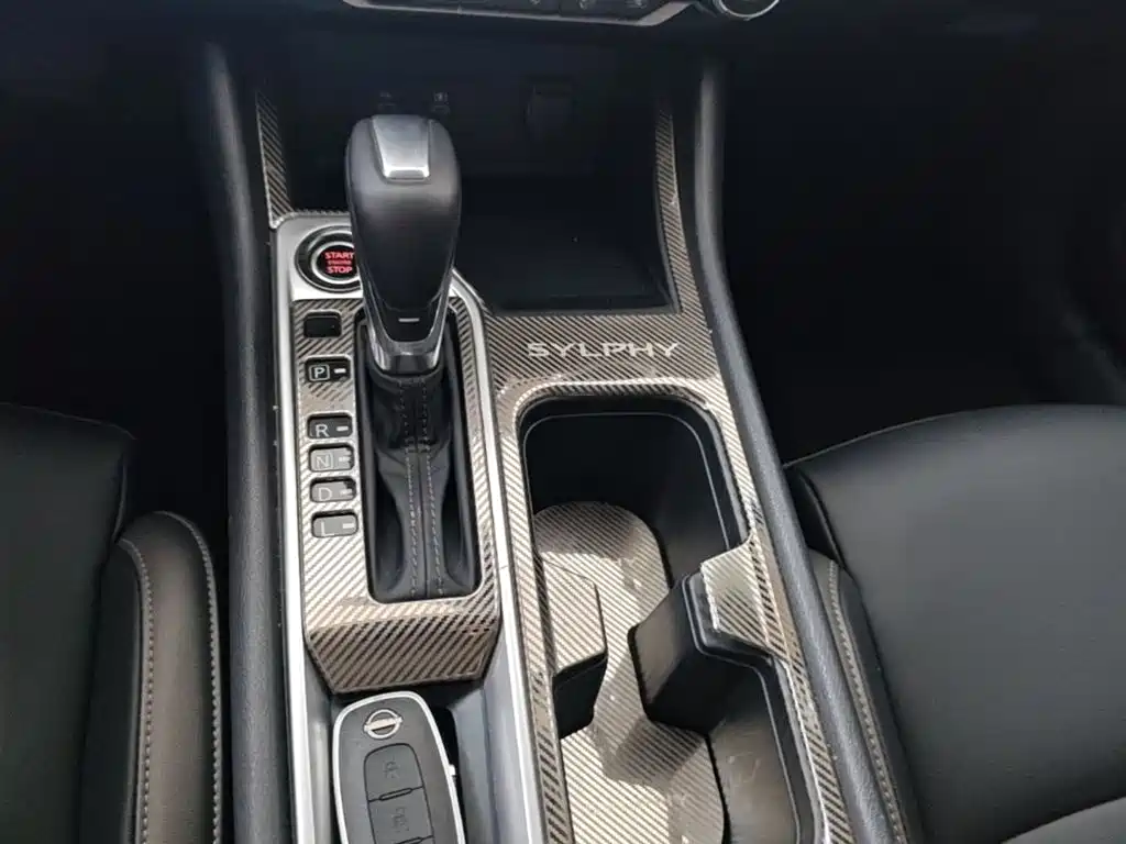 Nissan Sylphy 2024 — фото 14