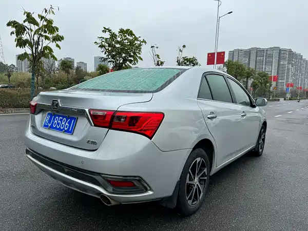 Zotye Z300 2014