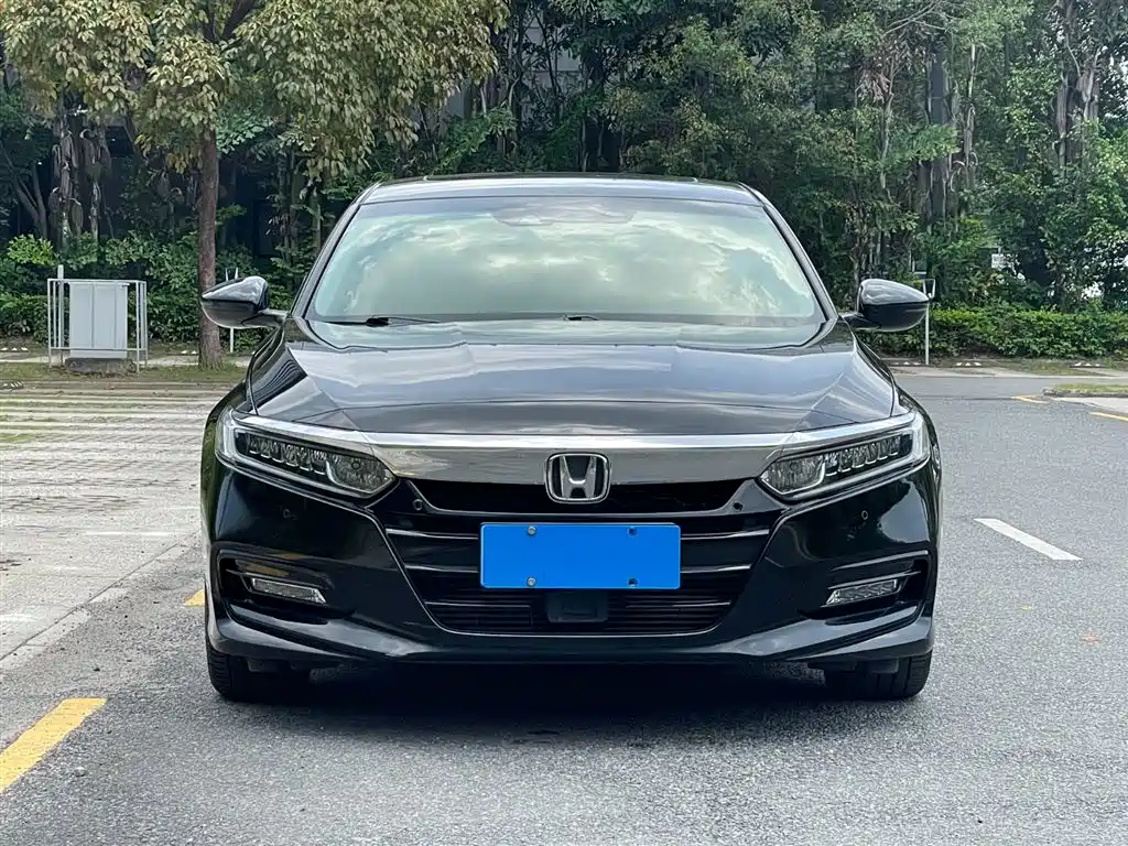 Honda Accord 2019 — фото 2