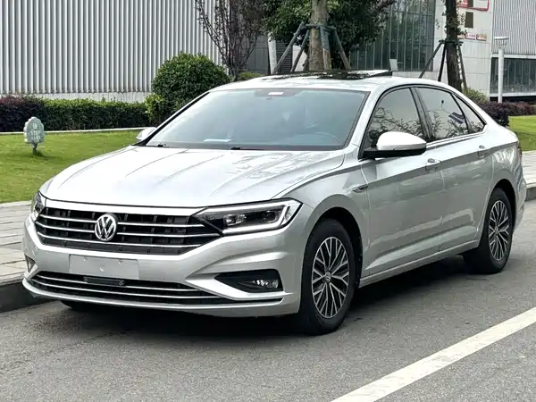 Volkswagen Sagitar 2019
