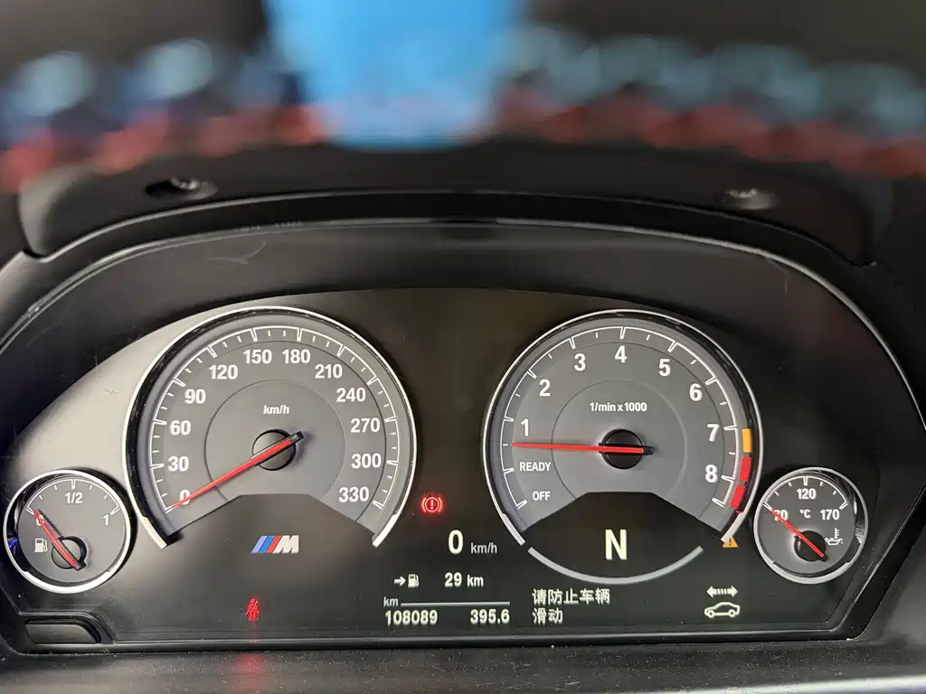 BMW M4 2016 — фото 16