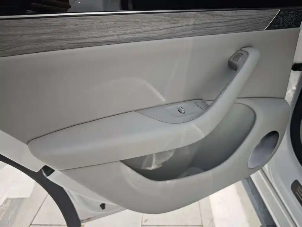 Luxeed Zhijie S7 2025