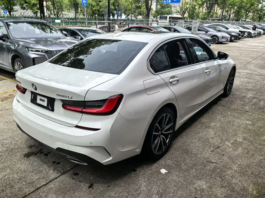 BMW 3 Series 2020 — фото 13