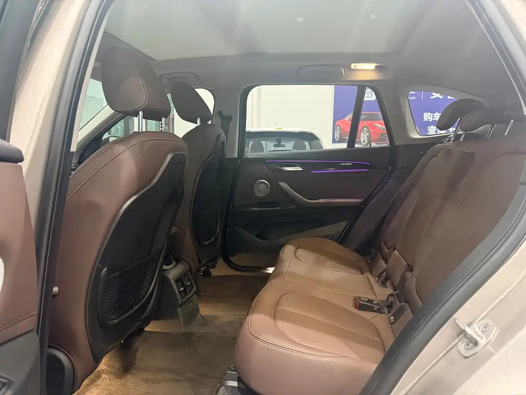 BMW X1 2022 — фото 14