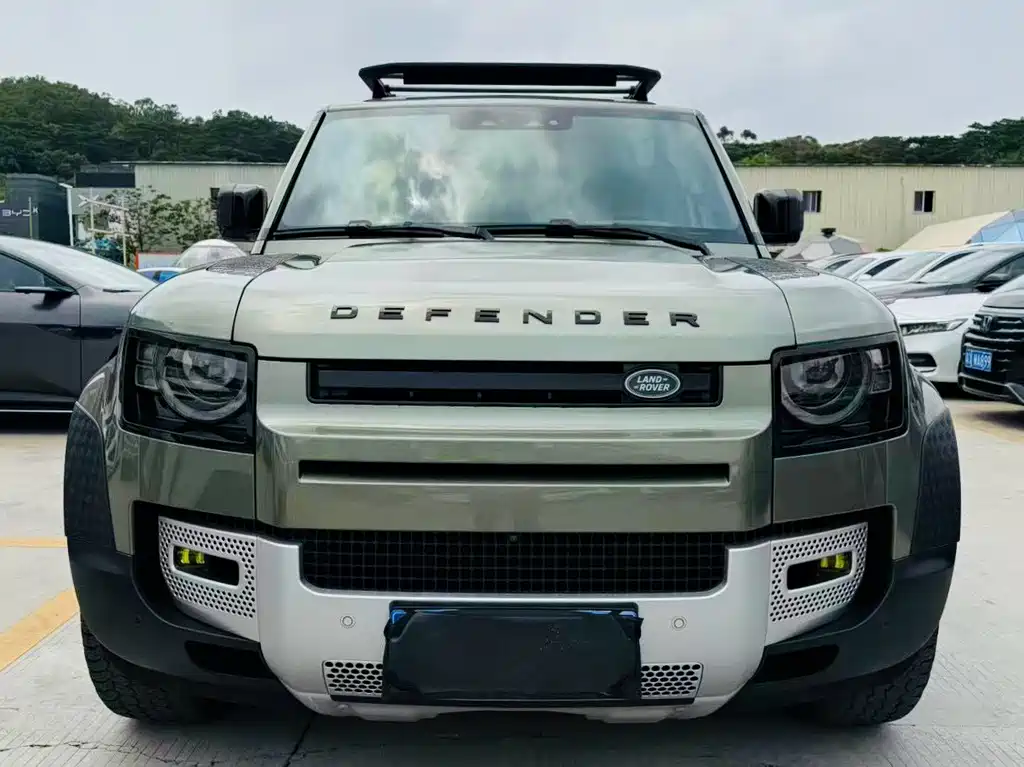 Land Rover Defender 2021 — фото 1